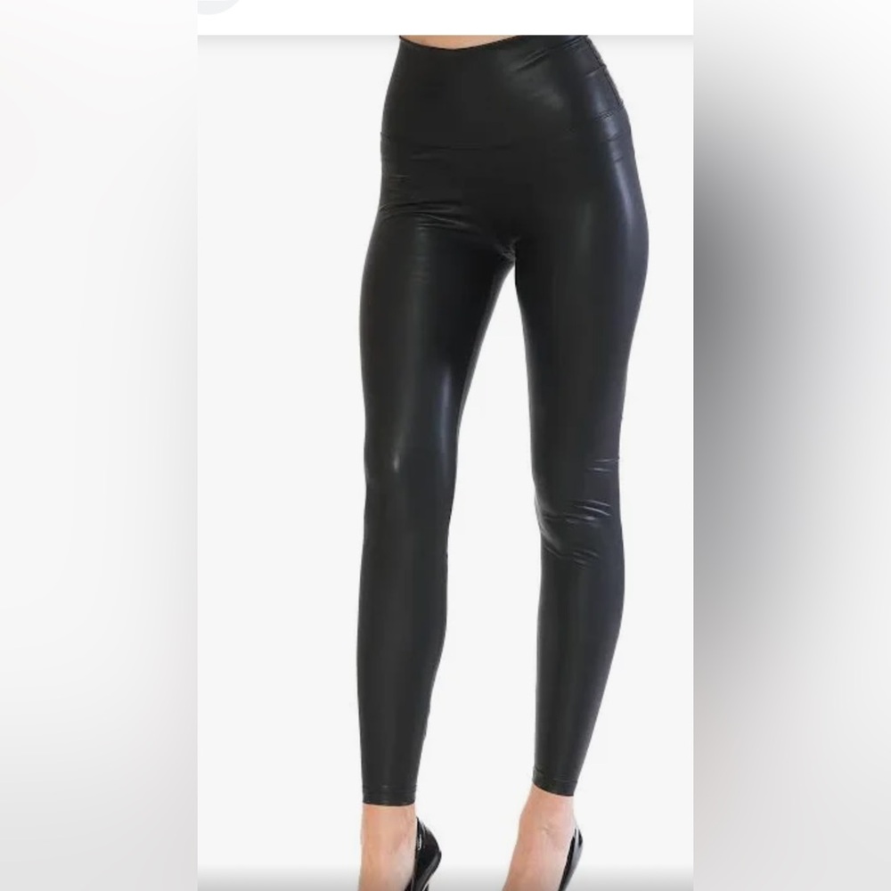 Suave Faux Leather Leggings